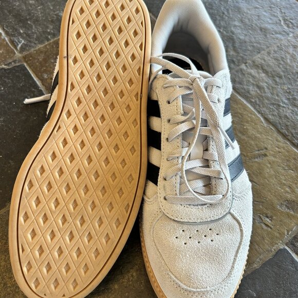 Adidas Women's Breaknet Sleek Sneakers - Picture 3 of 5